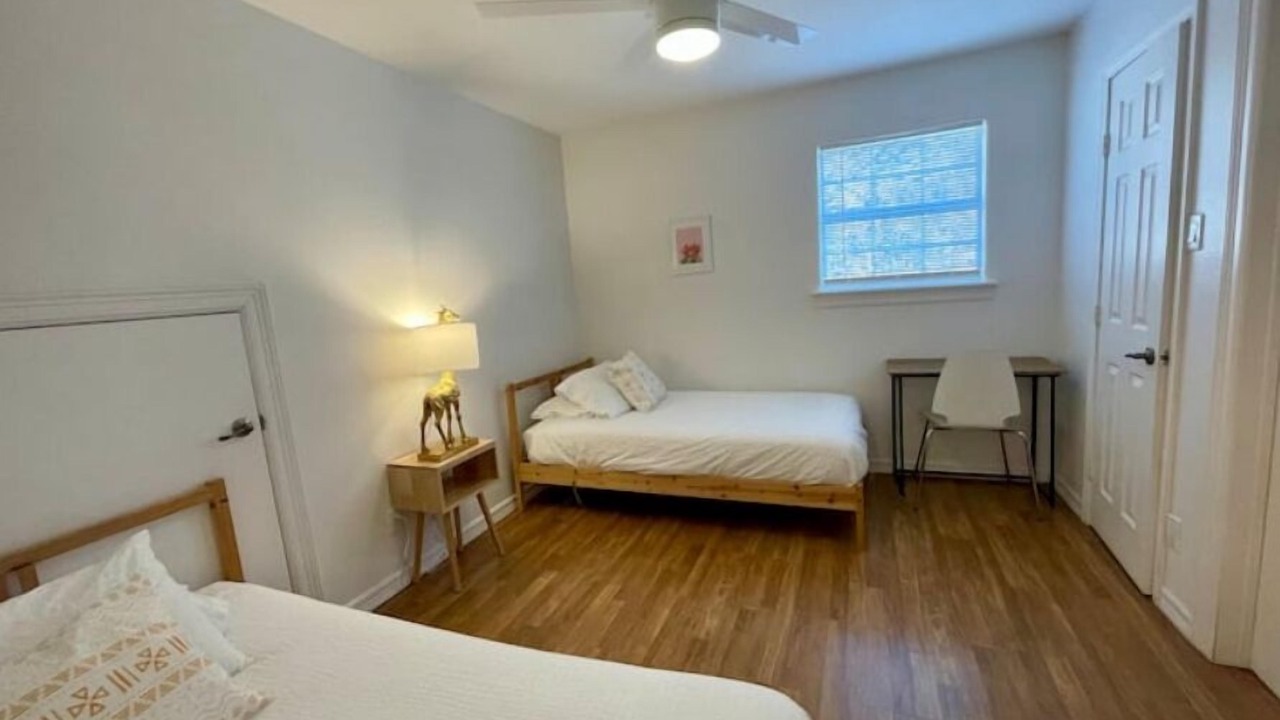 Photo of Bedroom in South Manchaca