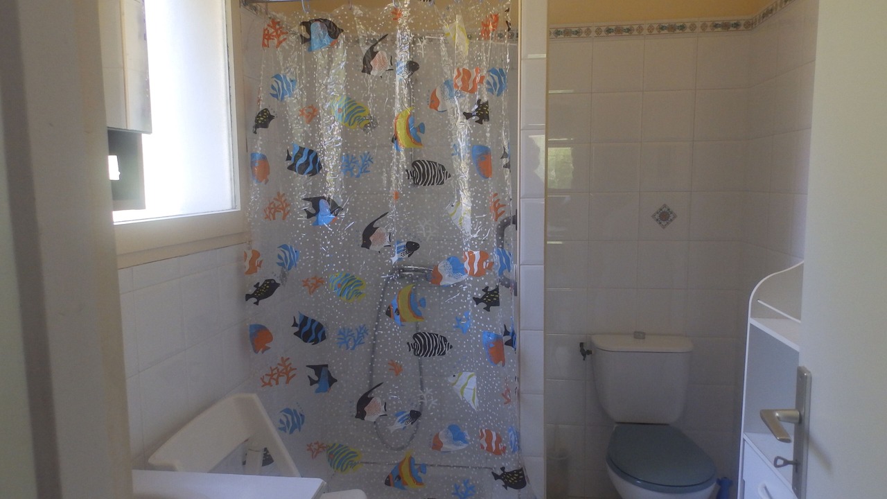 Photo of Bathroom in Castres