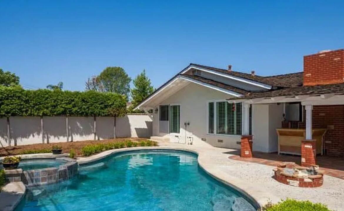 Photo of Outdoor in Brea