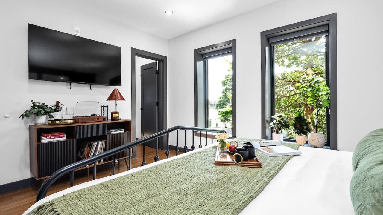 Photo of Bedroom in Somerville