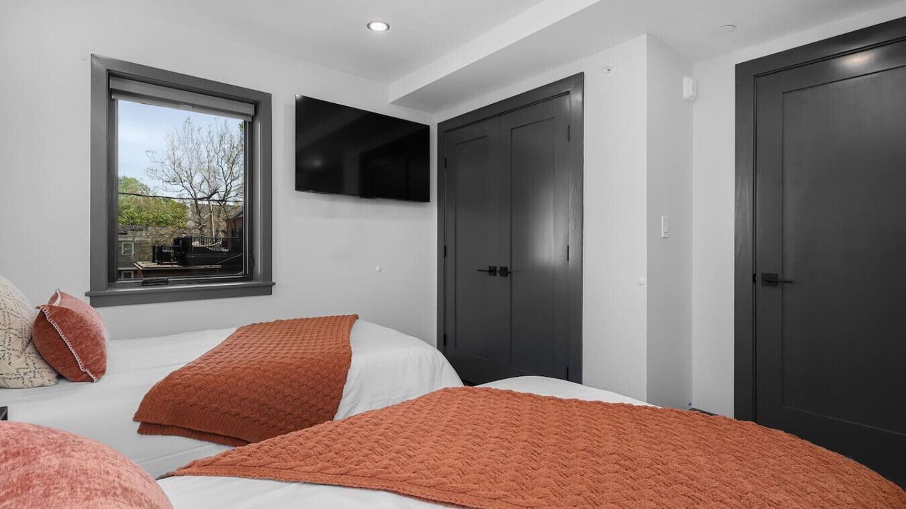 Photo of Bedroom in Somerville