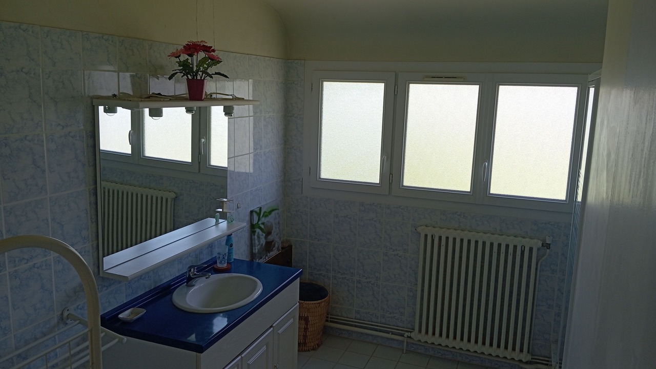 Photo of Bathroom in La Roche-Posay