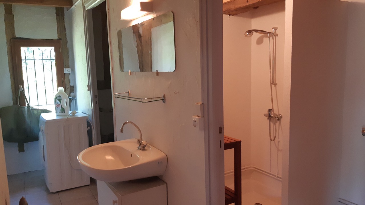 Photo of Bathroom in Sabres