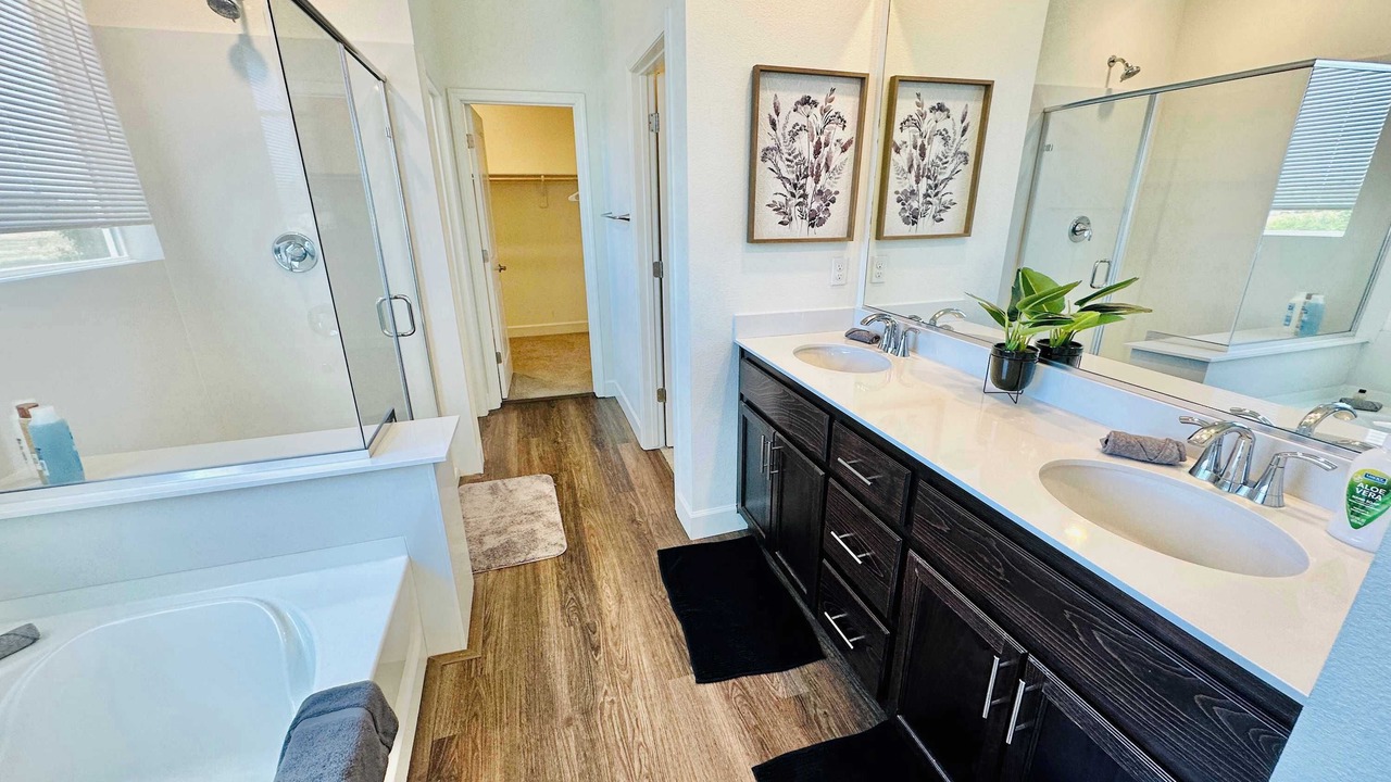 Photo of Bathroom in Lodi