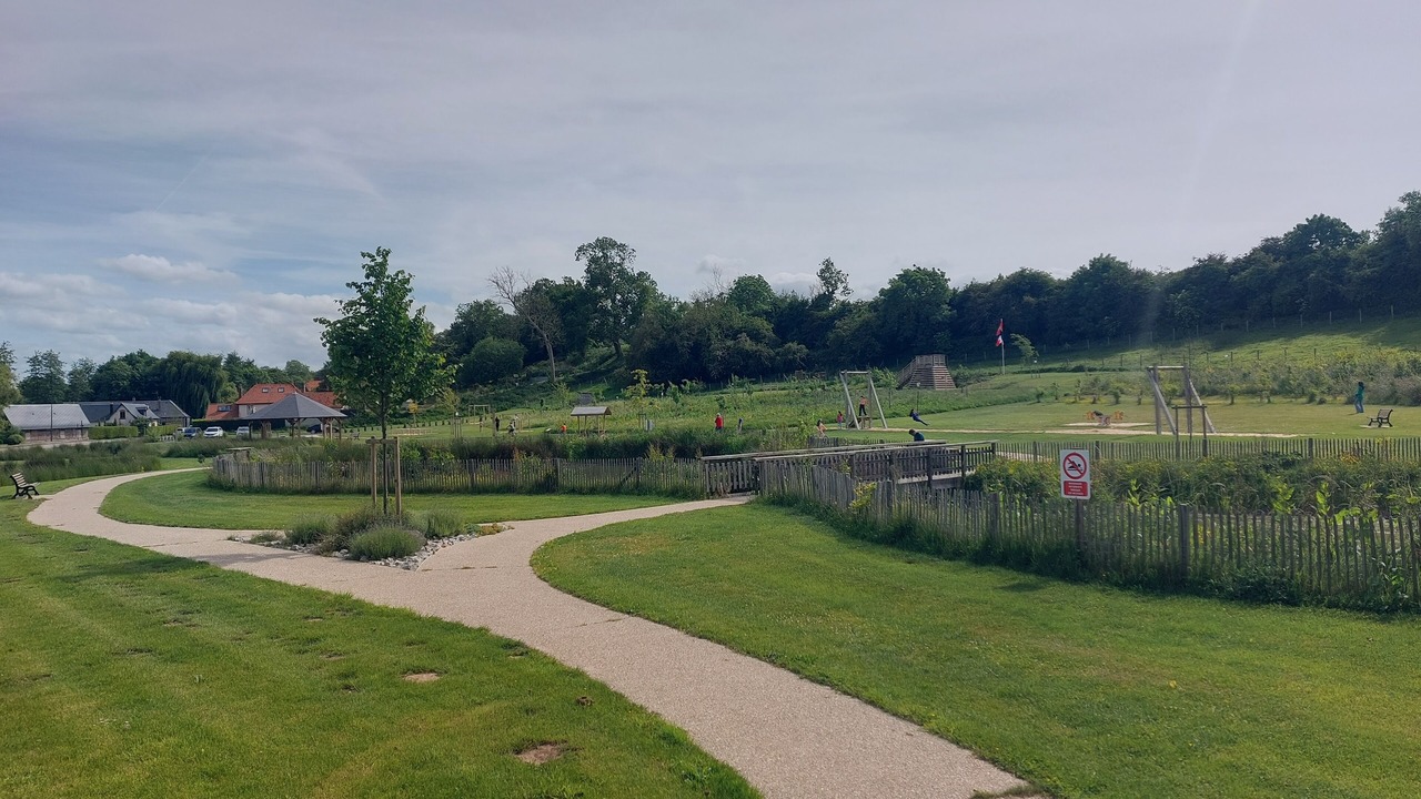 Photo of Others in Longueil