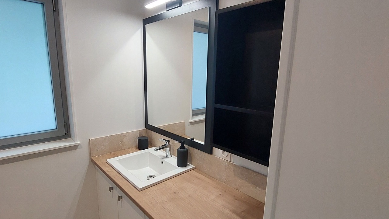 Photo of Bathroom in Longueil