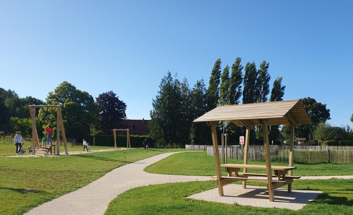 Photo of Others in Longueil