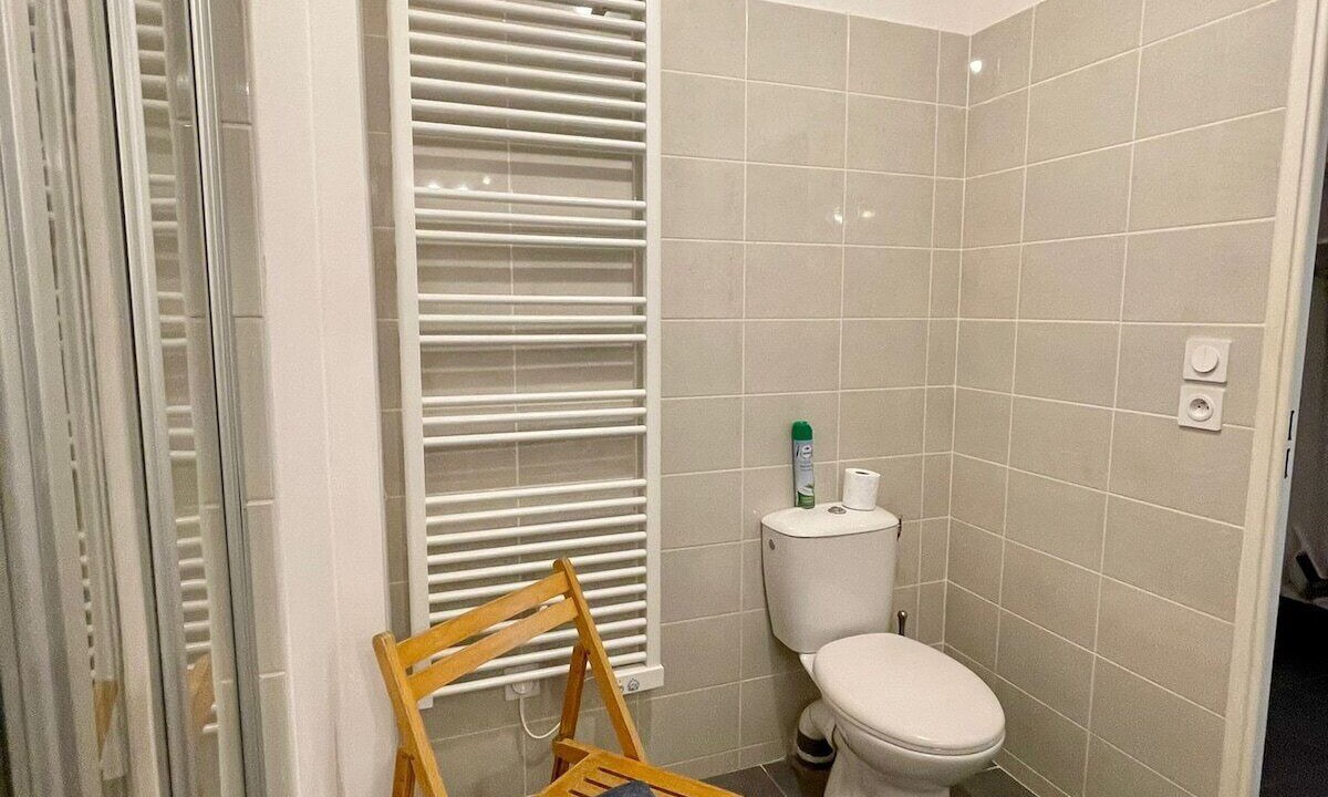 Photo of Bathroom in Genas