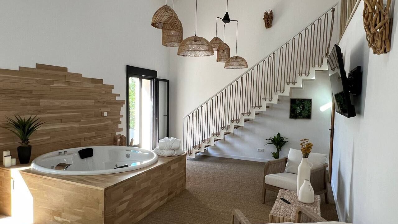 Photo of Others in Lavilletertre