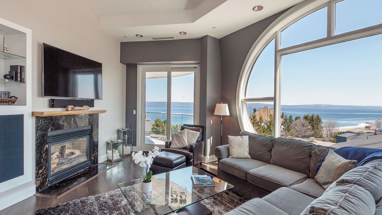 Photo of Livingroom in Bay Harbor