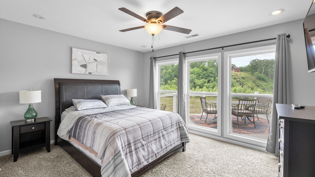 Photo of Bedroom in Doniphan