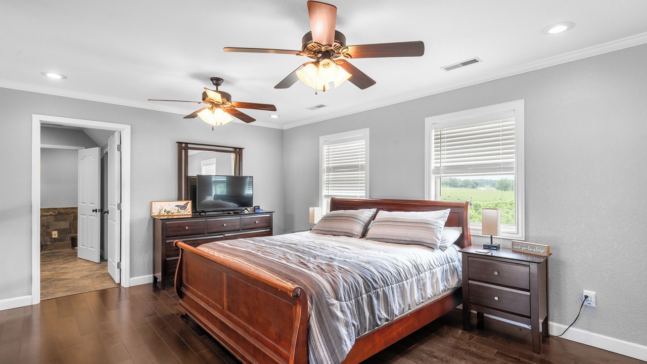Photo of Bedroom in Doniphan