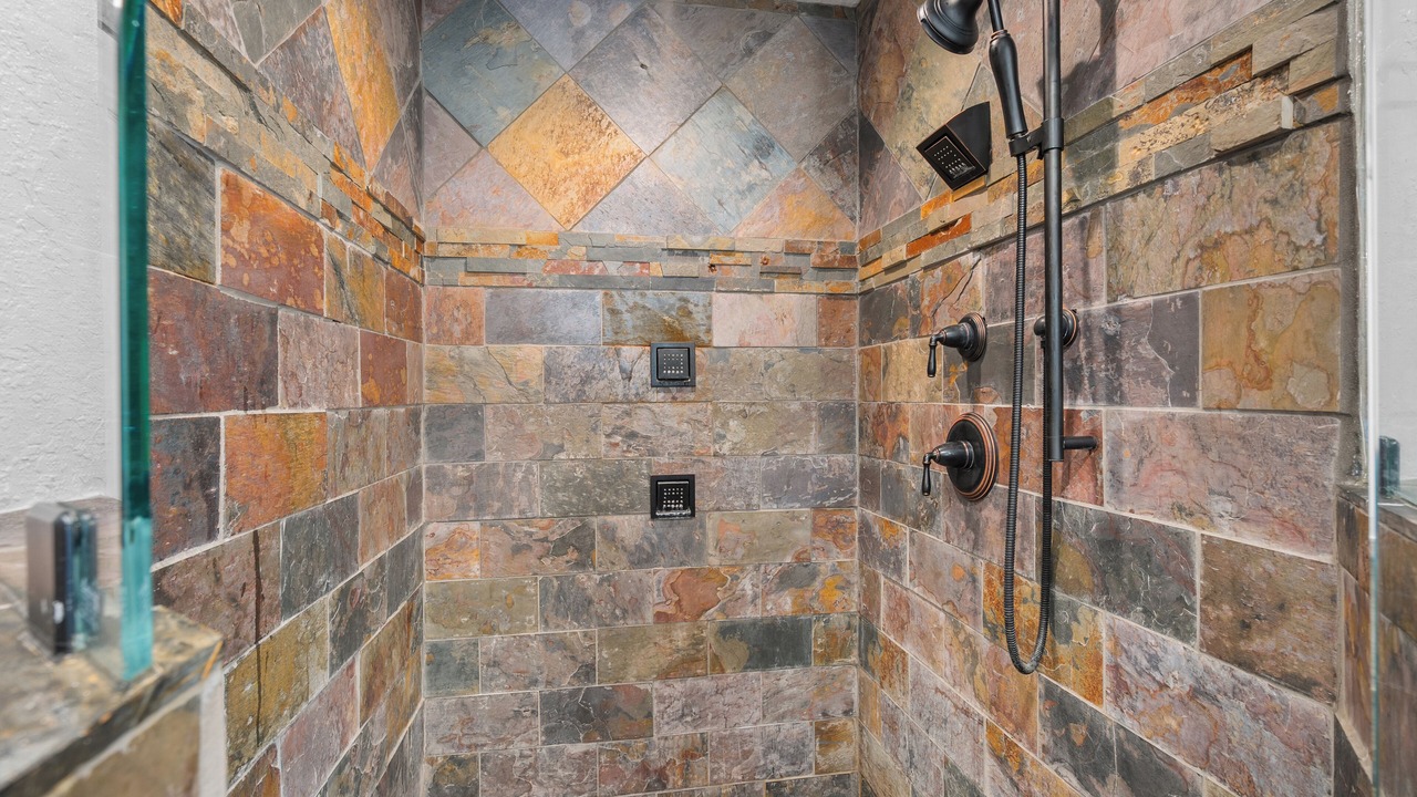 Photo of Bathroom in Doniphan