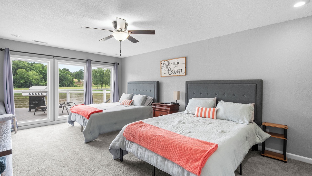 Photo of Bedroom in Doniphan