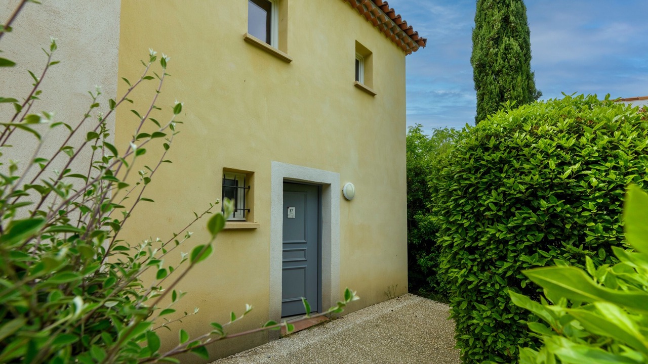 Photo of Outdoor in Rouret