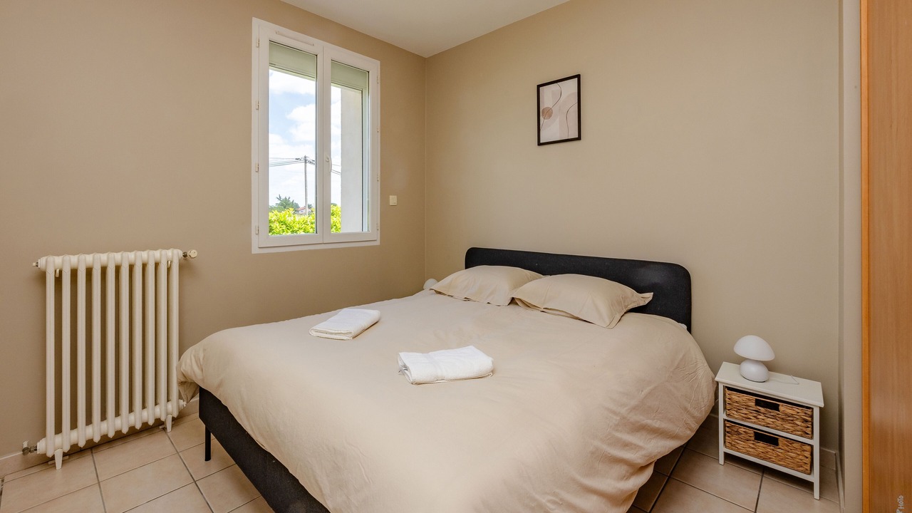 Photo of Bedroom in Gaillac