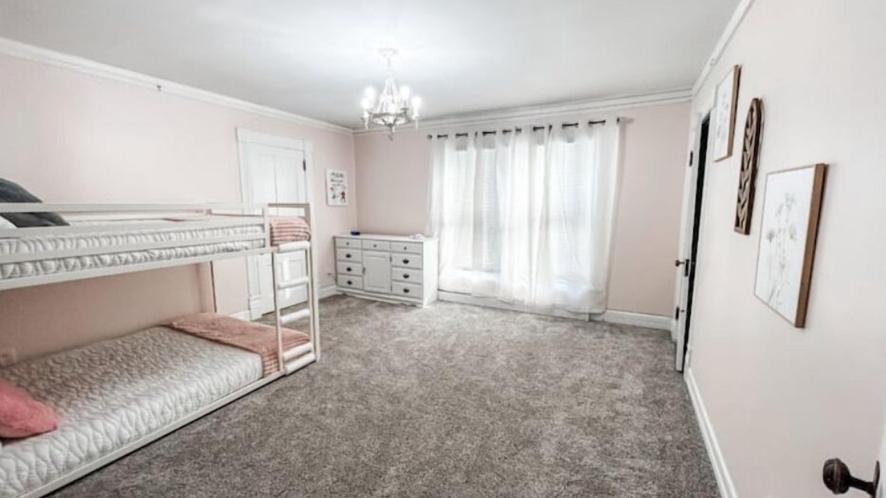 Photo of Bedroom in Ontonagon