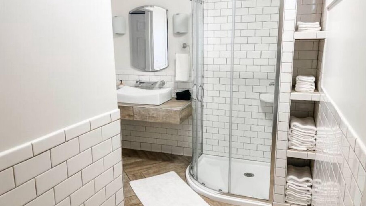 Photo of Bathroom in Ontonagon