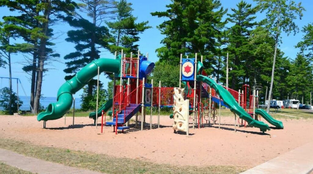 Photo of Others in Ontonagon