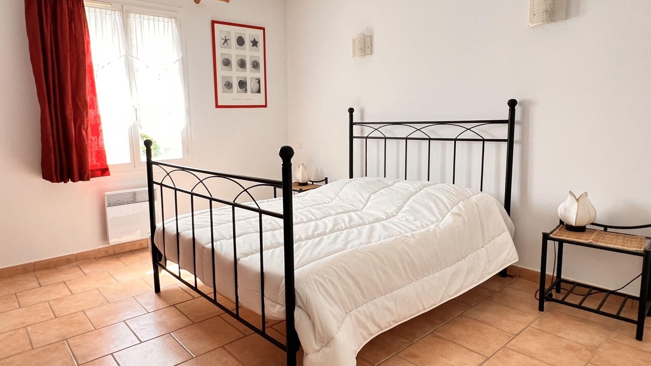 Photo of Bedroom in Sainte-Marie-de-Re