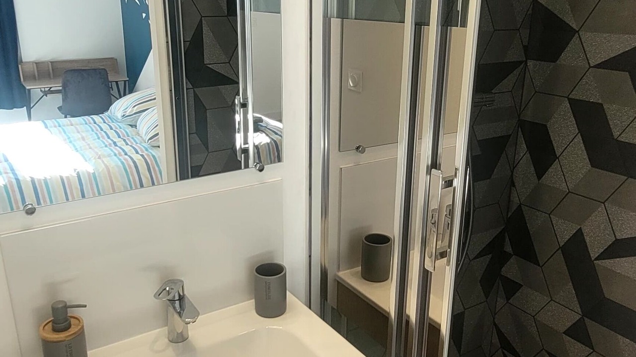 Photo of Bathroom in Saint-Nazaire