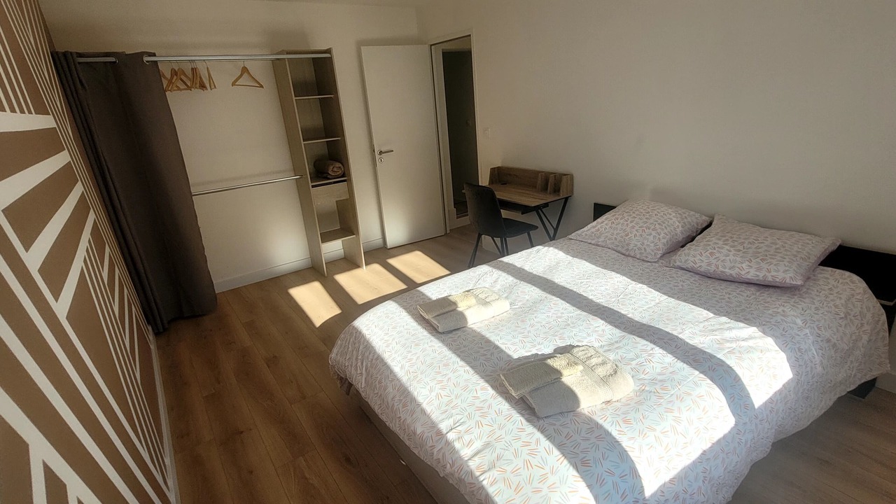 Photo of Bedroom in Saint-Nazaire