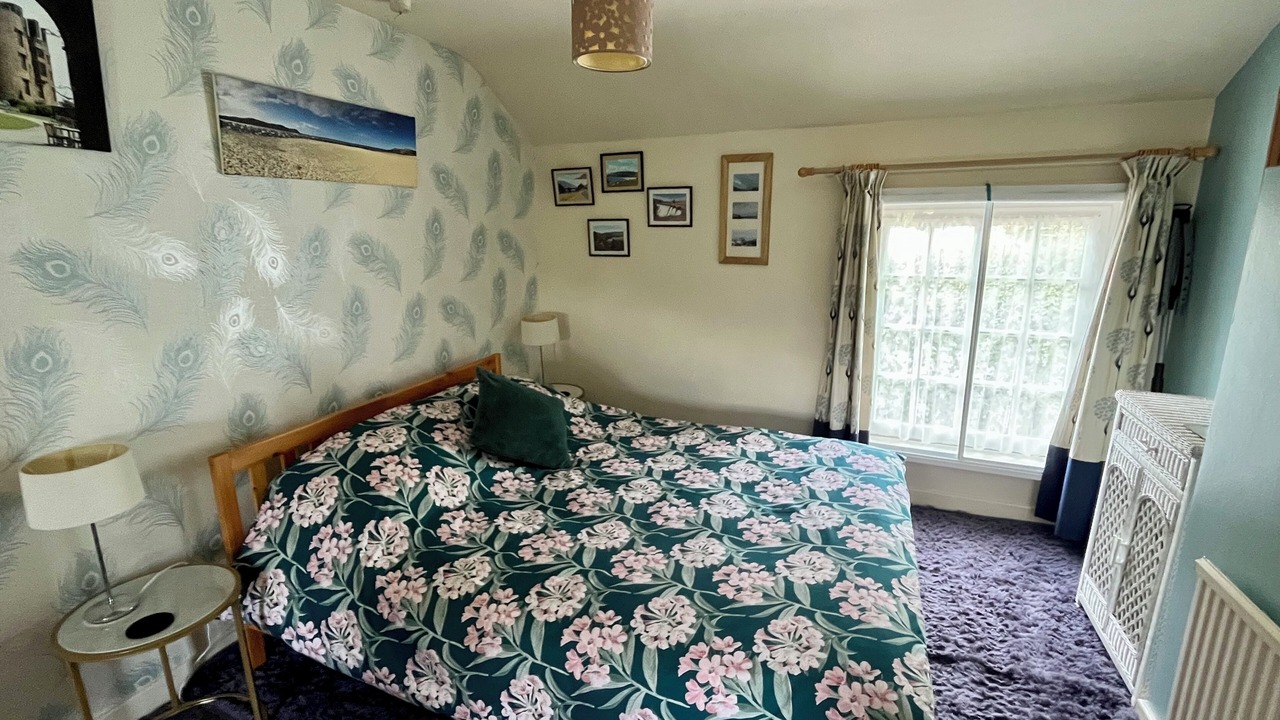 Photo of Bedroom in Newtown