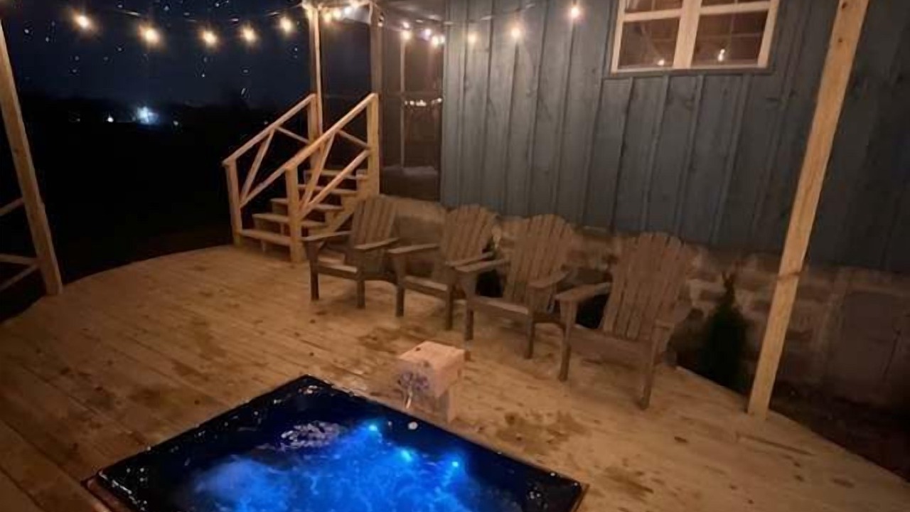 Photo of Patio Balcony in Valley Head