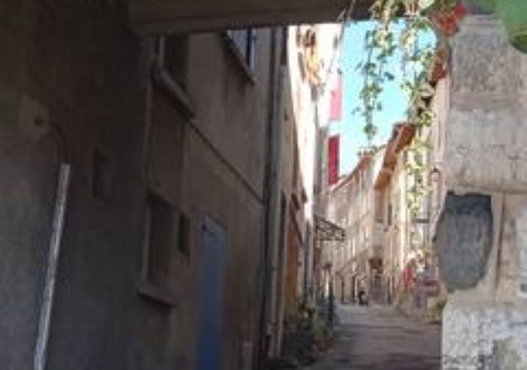Photo of Others in Seyne