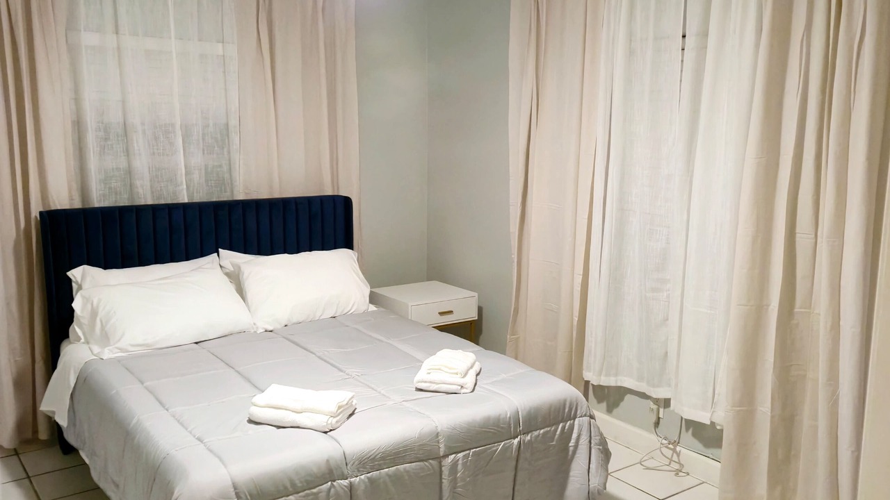 Photo of Bedroom in Lake Ridge