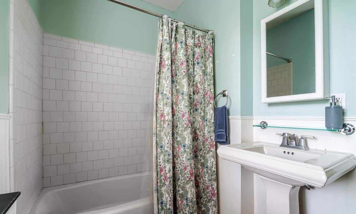 Photo of Bathroom in Johnson City