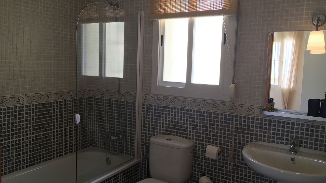 Photo of Bathroom in Jalon