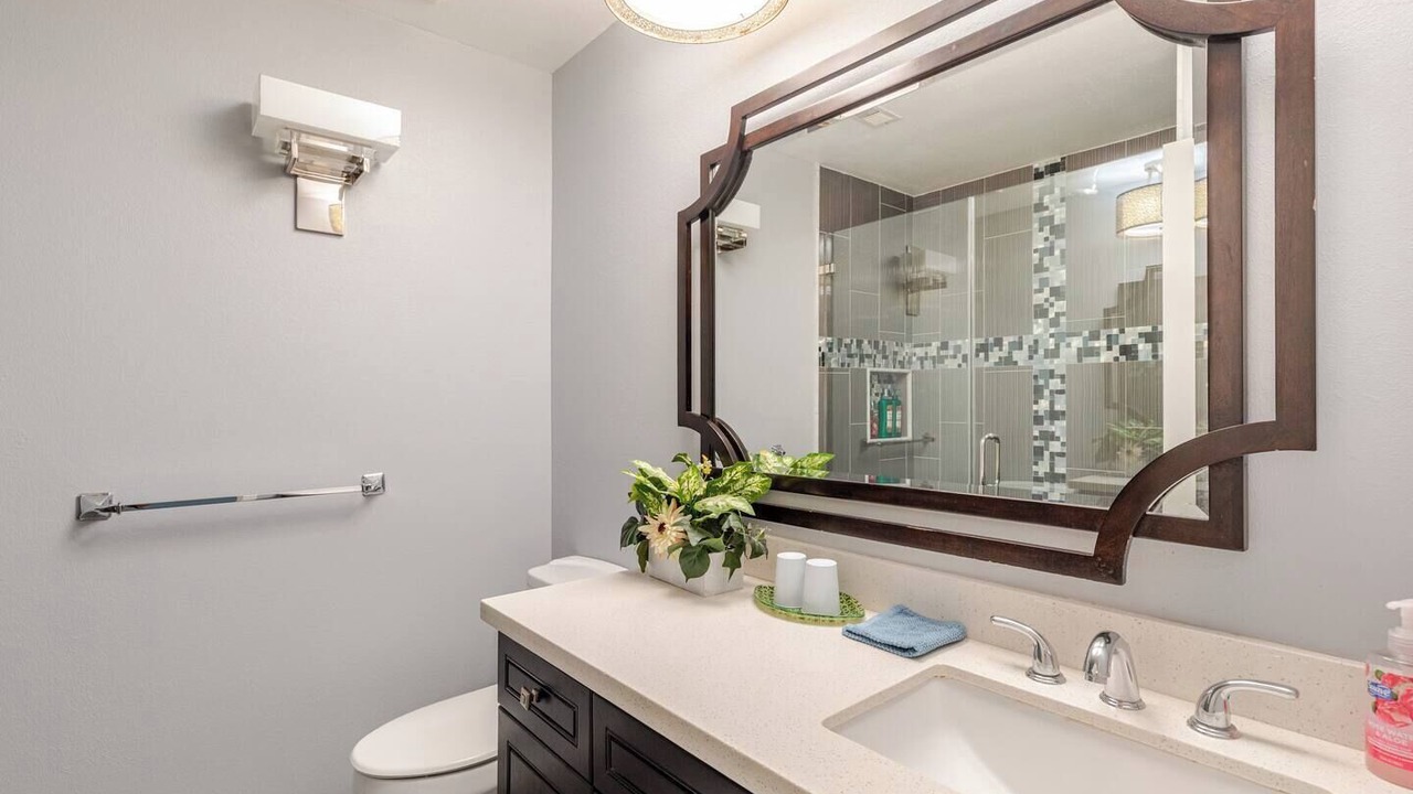 Photo of Bathroom in Clodine