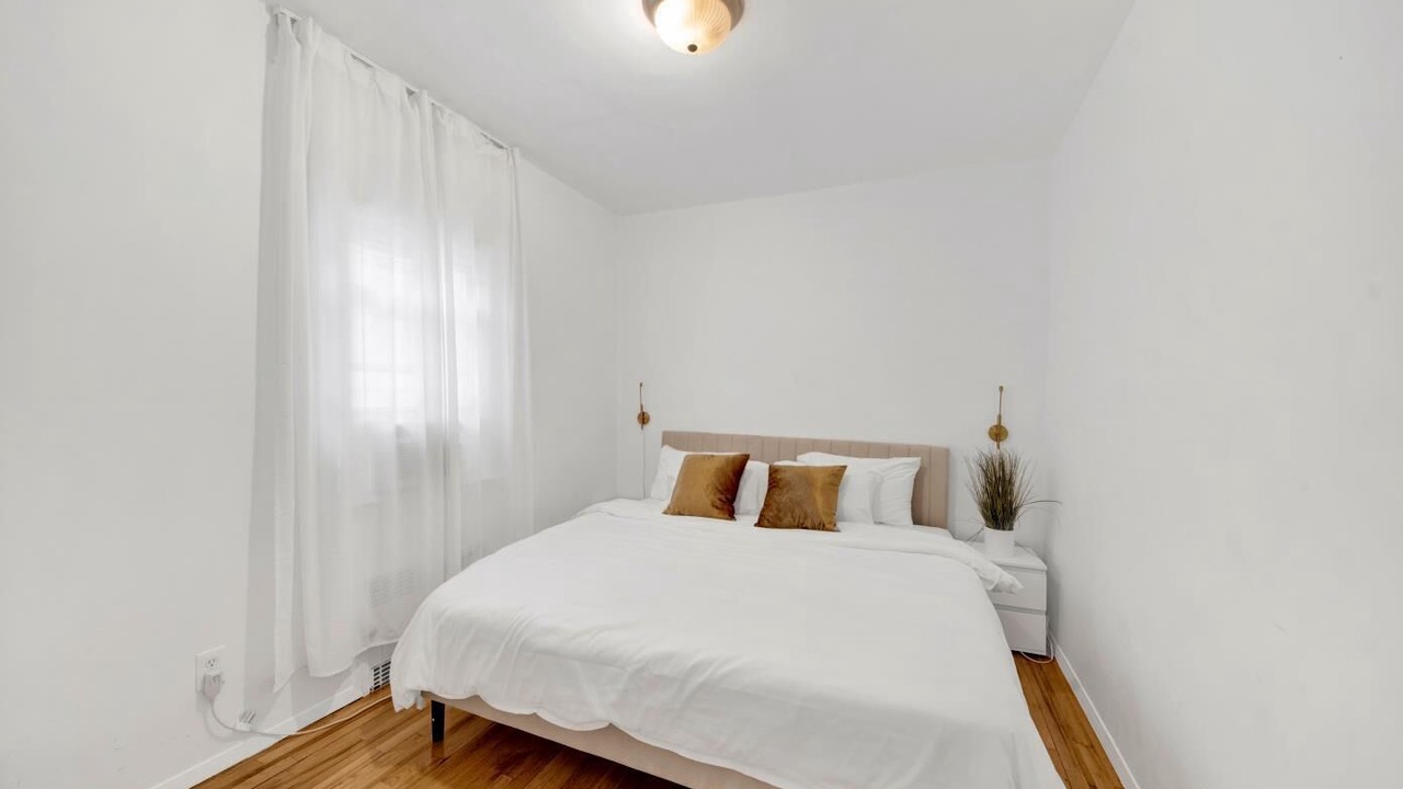 Photo of Bedroom in Southeast Yonkers