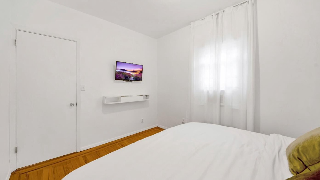 Photo of Bedroom in Southeast Yonkers