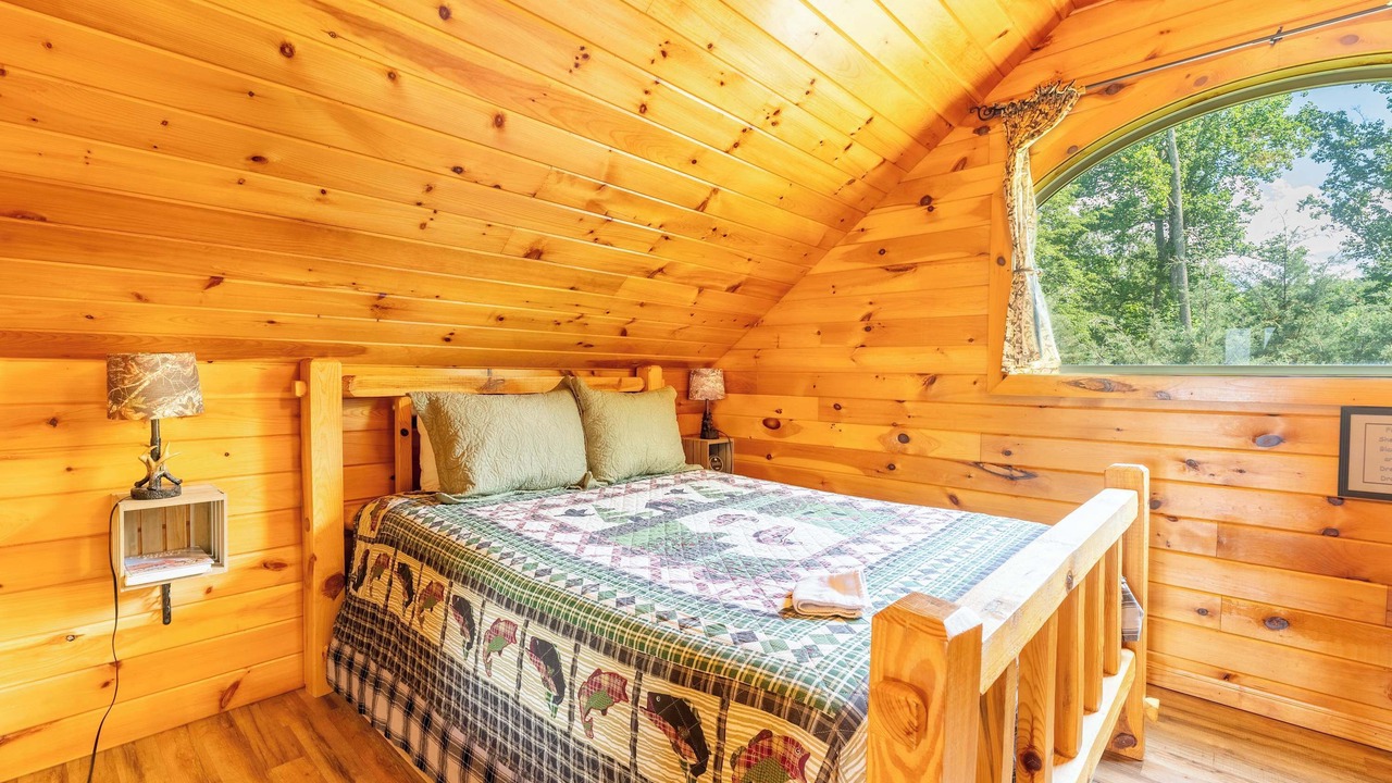 Photo of Bedroom in Bryant