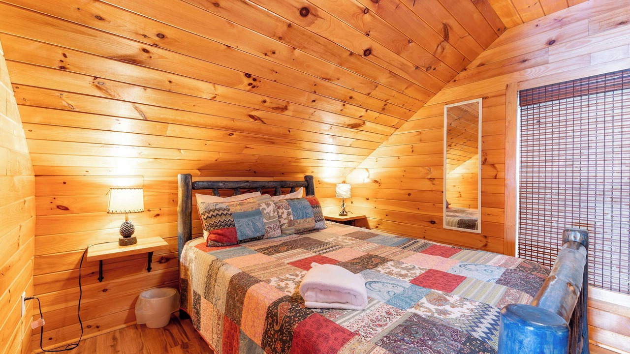 Photo of Bedroom in Bryant