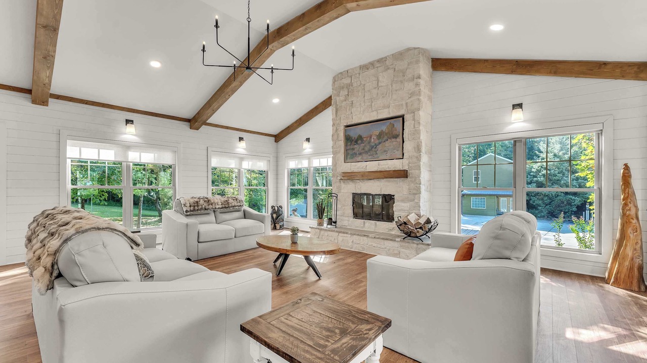 Photo of Livingroom in Bryant