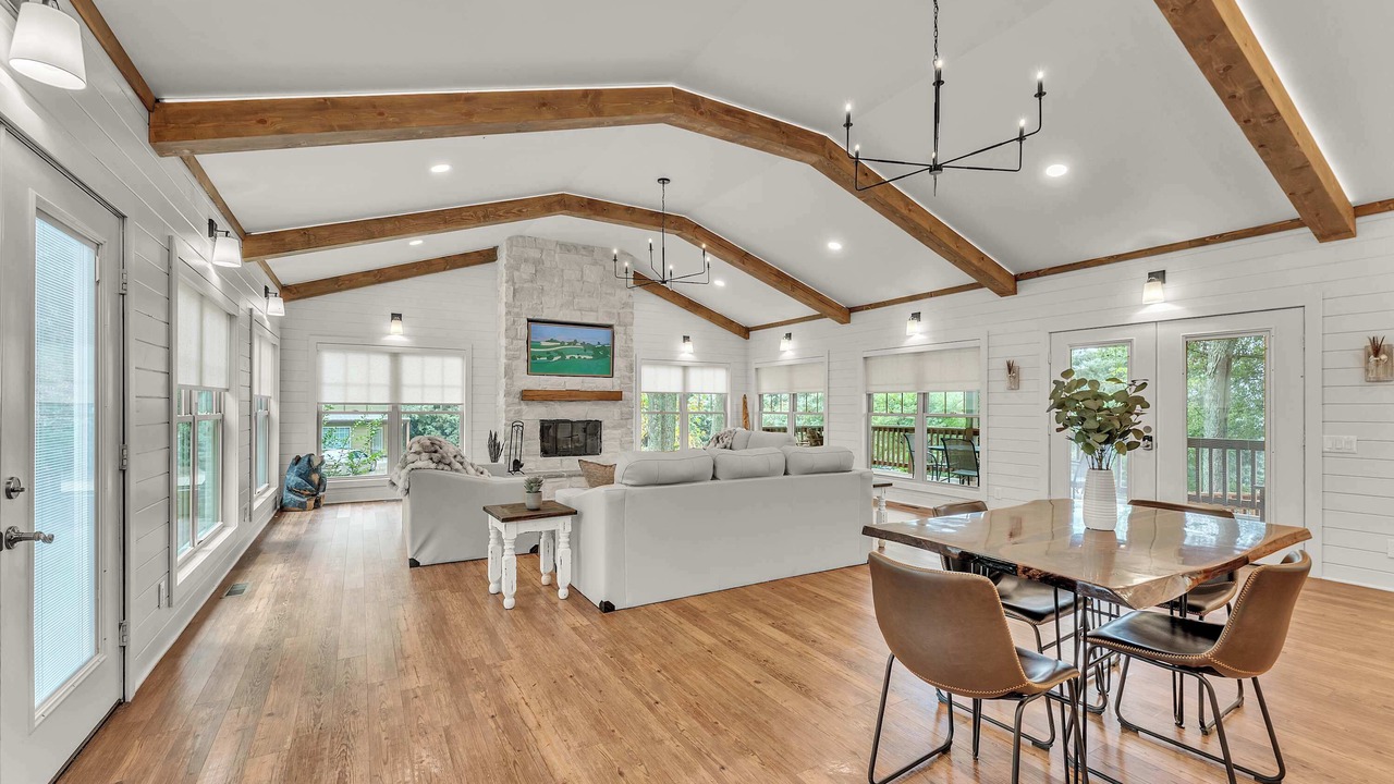 Photo of Others in Bryant