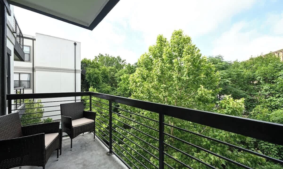 Photo of Patio Balcony in Downtown Austin