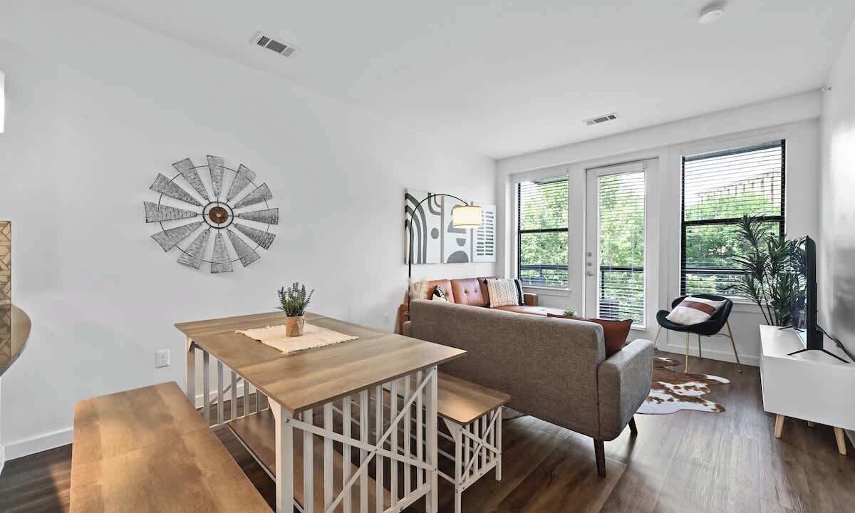 Photo of Livingroom in Downtown Austin