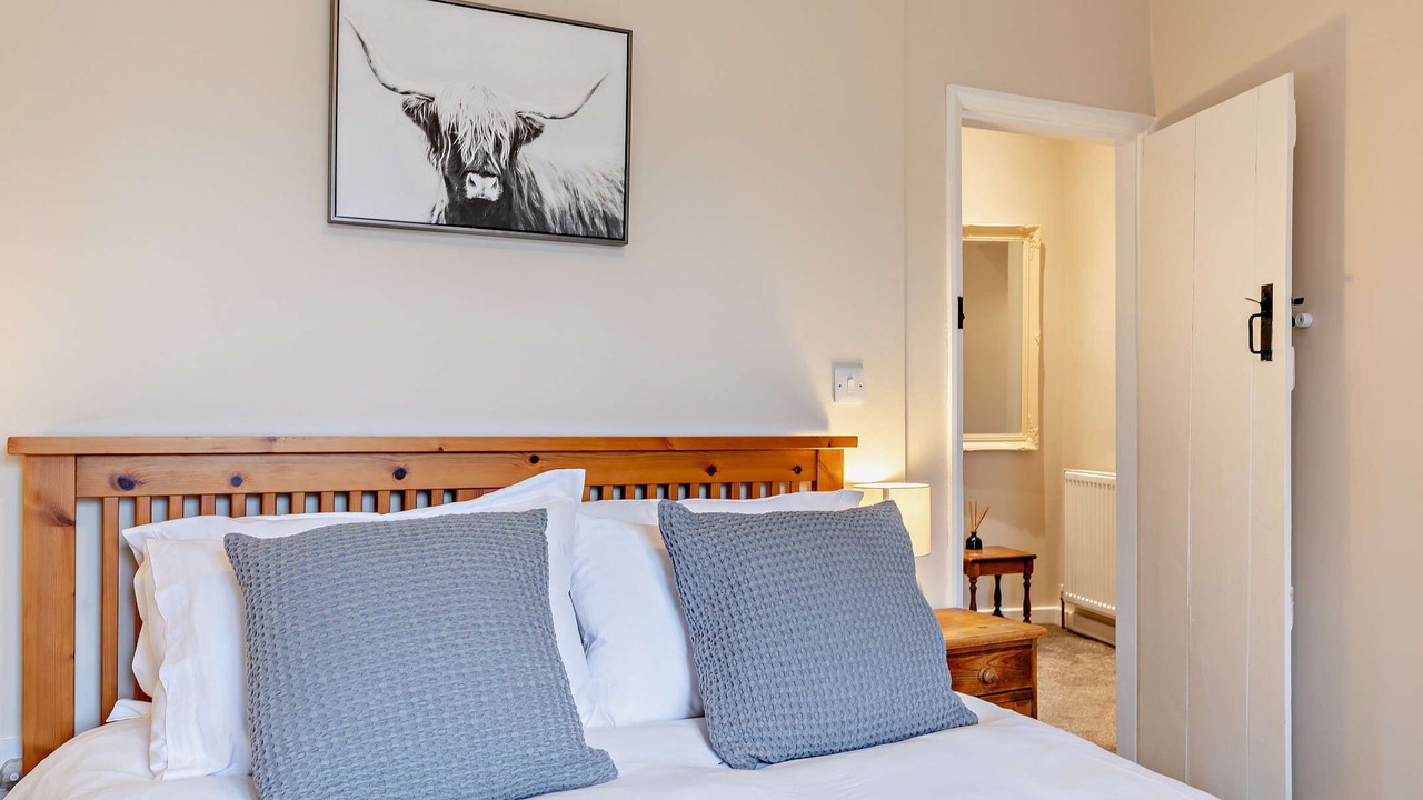 Photo of Bedroom in Litton