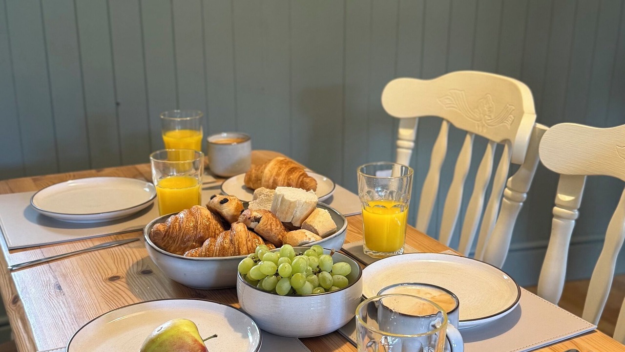 Photo of Others in Litton