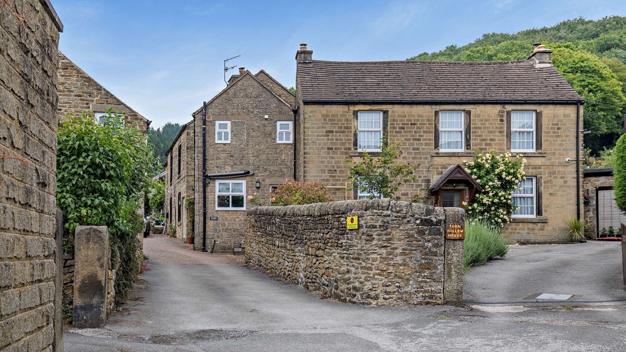 Photo of Outdoor in Litton