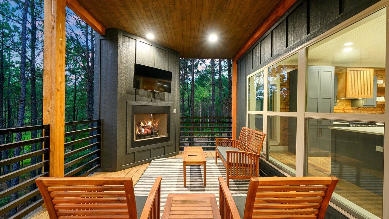 Photo of Outdoor in Pickens