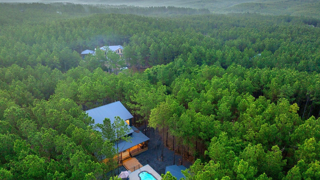 Photo of Outdoor in Pickens