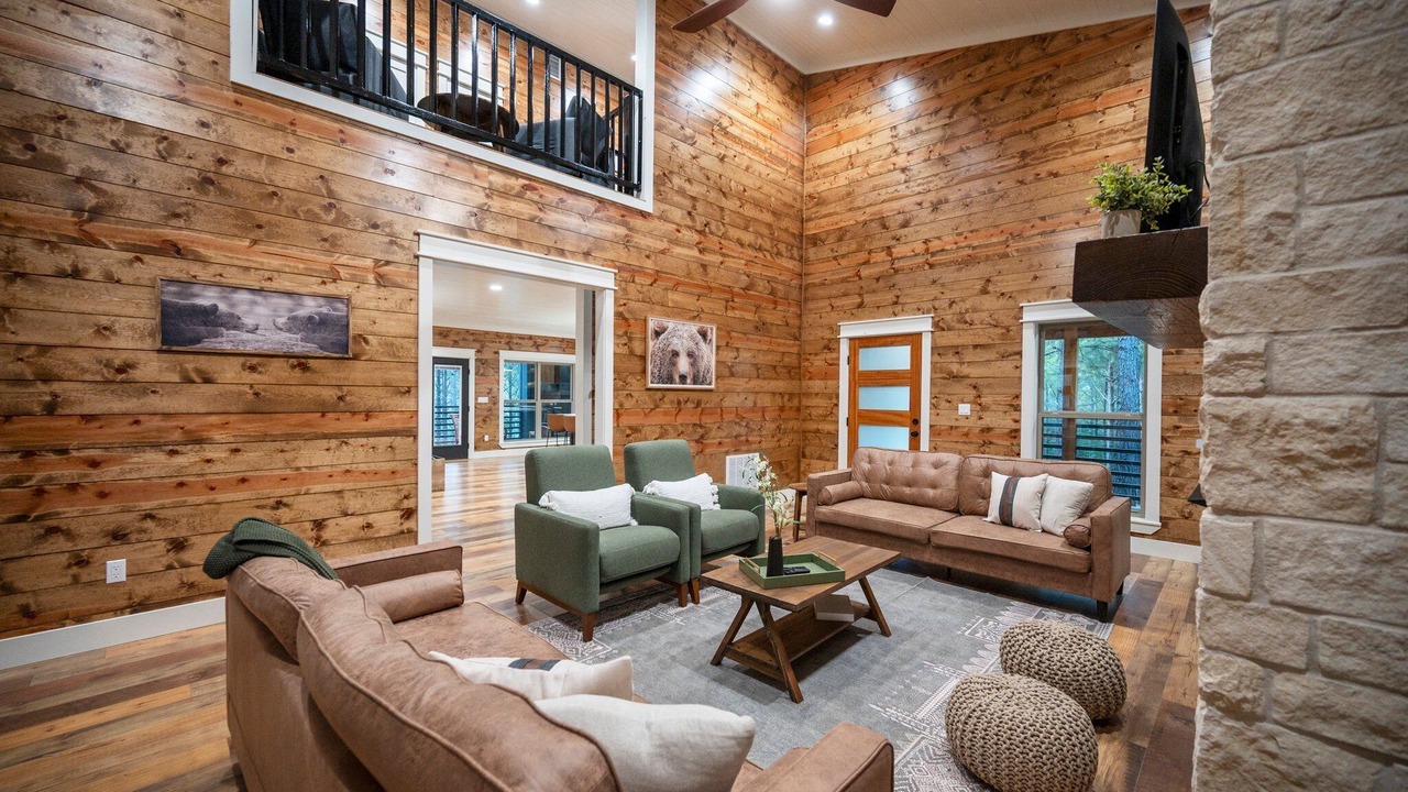 Photo of Livingroom in Pickens