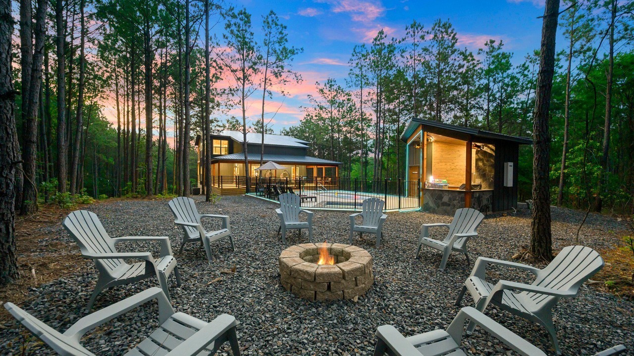 Photo of Outdoor in Pickens