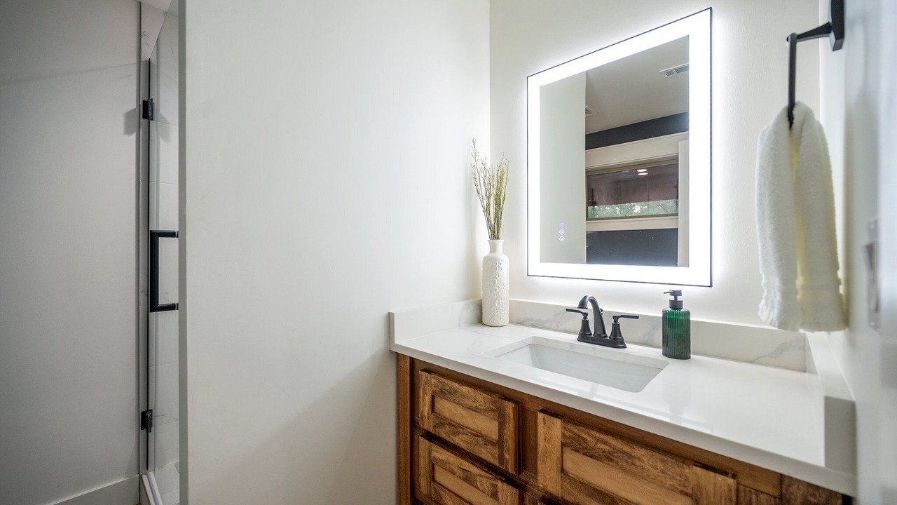 Photo of Bathroom in Pickens