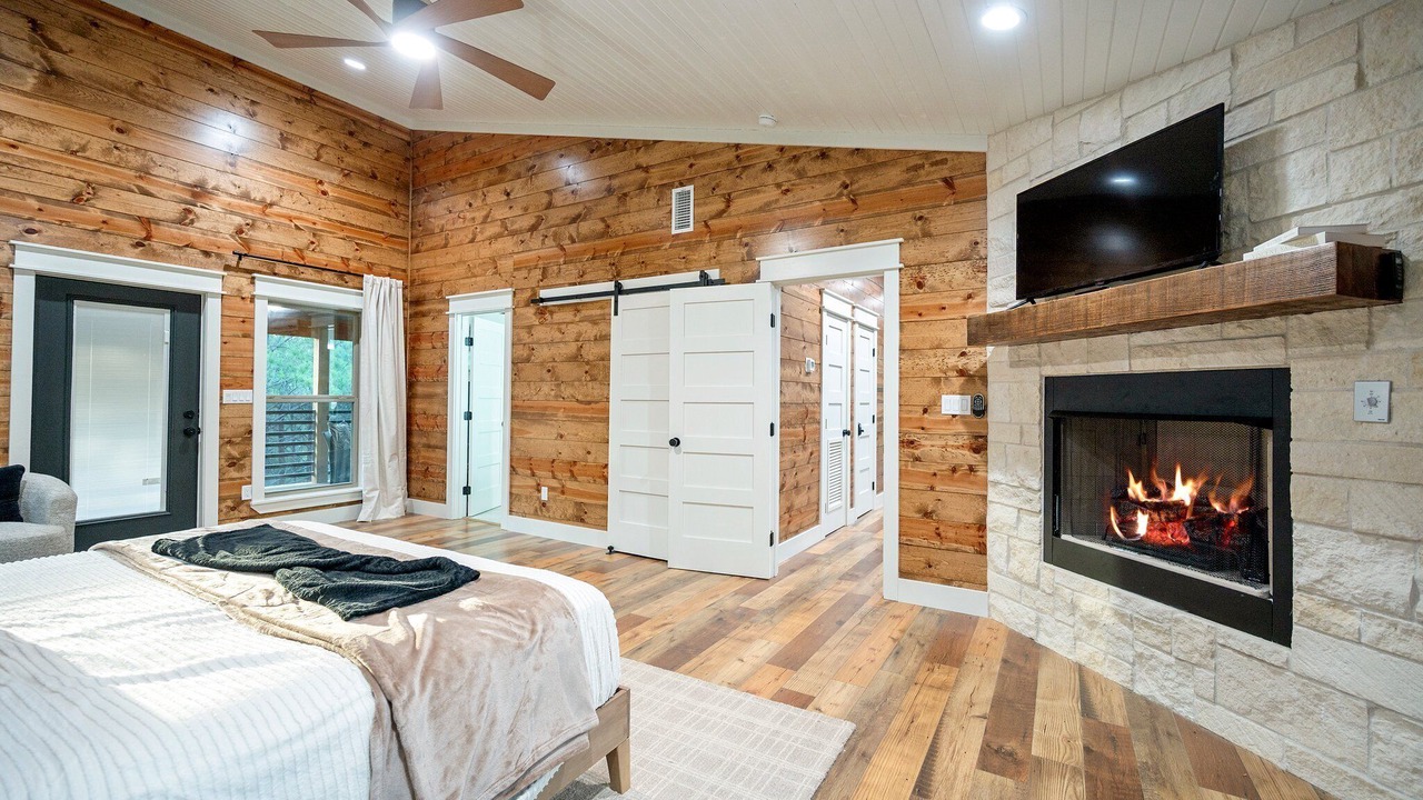 Photo of Bedroom in Pickens